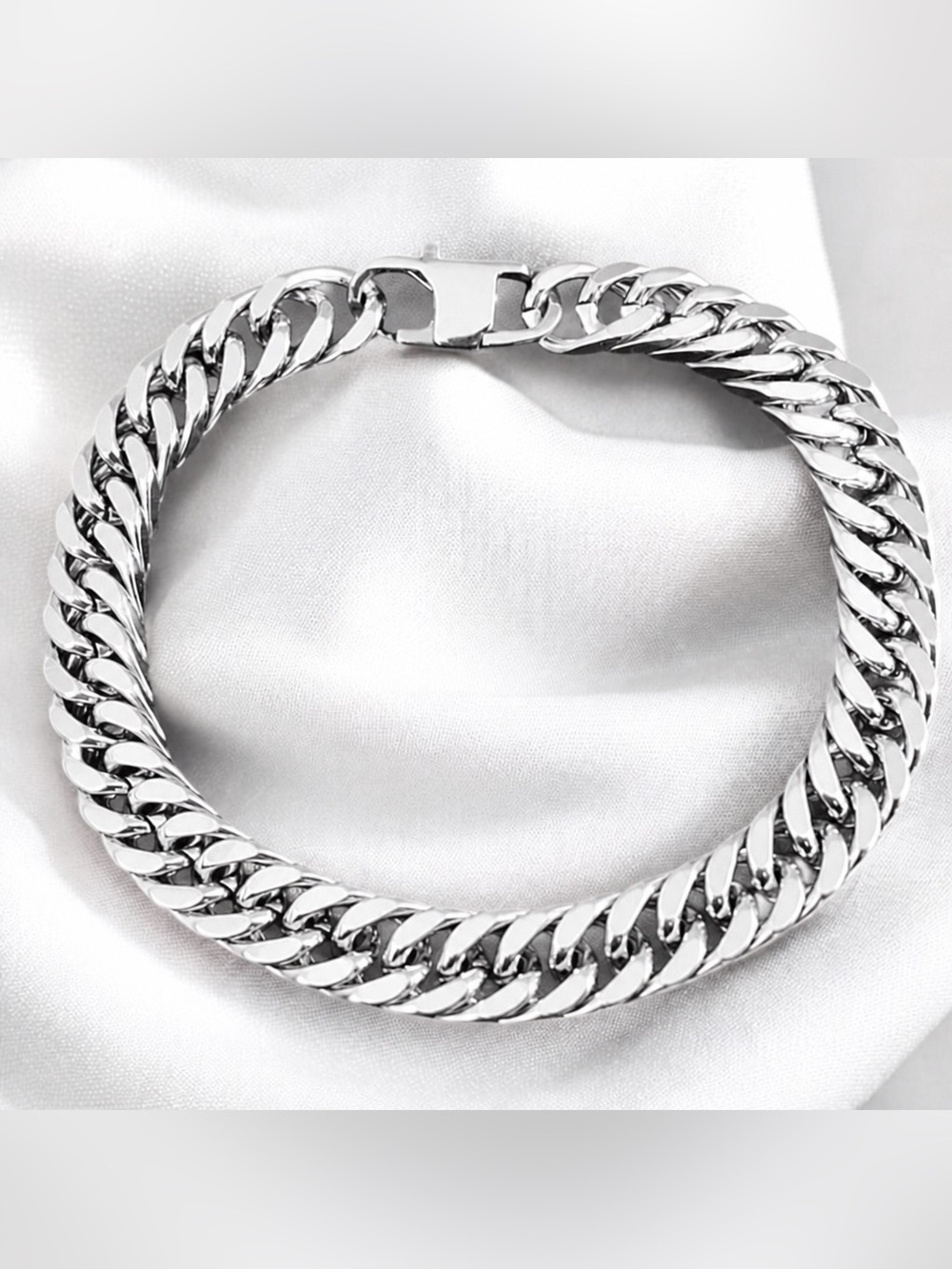 Stainless Steel curb 7.5 inches long and 8mm width bracelet - Silver - Picture 4 of 4